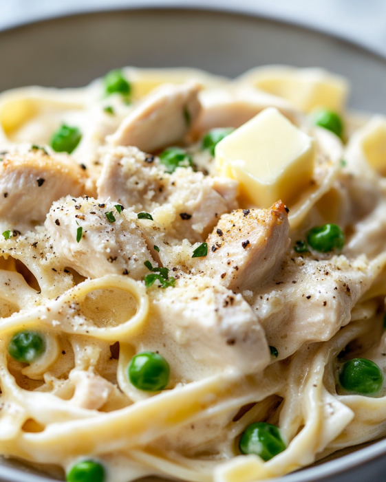 Creamy Chicken Alfredo with a Twist